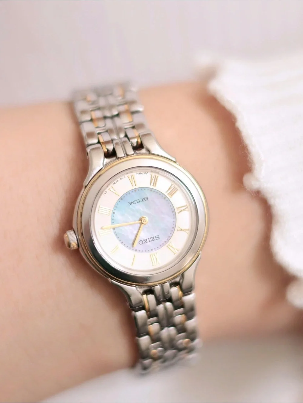Y2K 2005 Seiko Exceline V110-0AA0 Women’s Watch